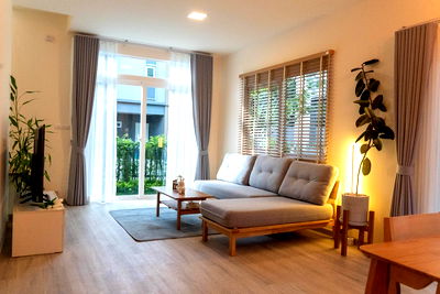 Houses for rent Muang Chiang Mai Chiang Mai : Pet-Friendly House at Anasiri | 4BR 3BA | 2 Kitchens | Inc. Net, Garden & Common Fee