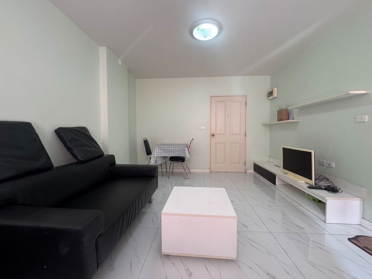 รูป ให้เช่า ดีคอนโด รามอินทรา Dcondo Ram Intra รามอินทรา 47 อยู่ติดถนน  ห้องกว้าง เฟอร์นิเจอร์-ไฟฟ้าครบ ติดแอร์ใหม่ พื้นปูแกรนิตโต้ใหม่ ว่างปลาย ธค - รูปที่ 10/14