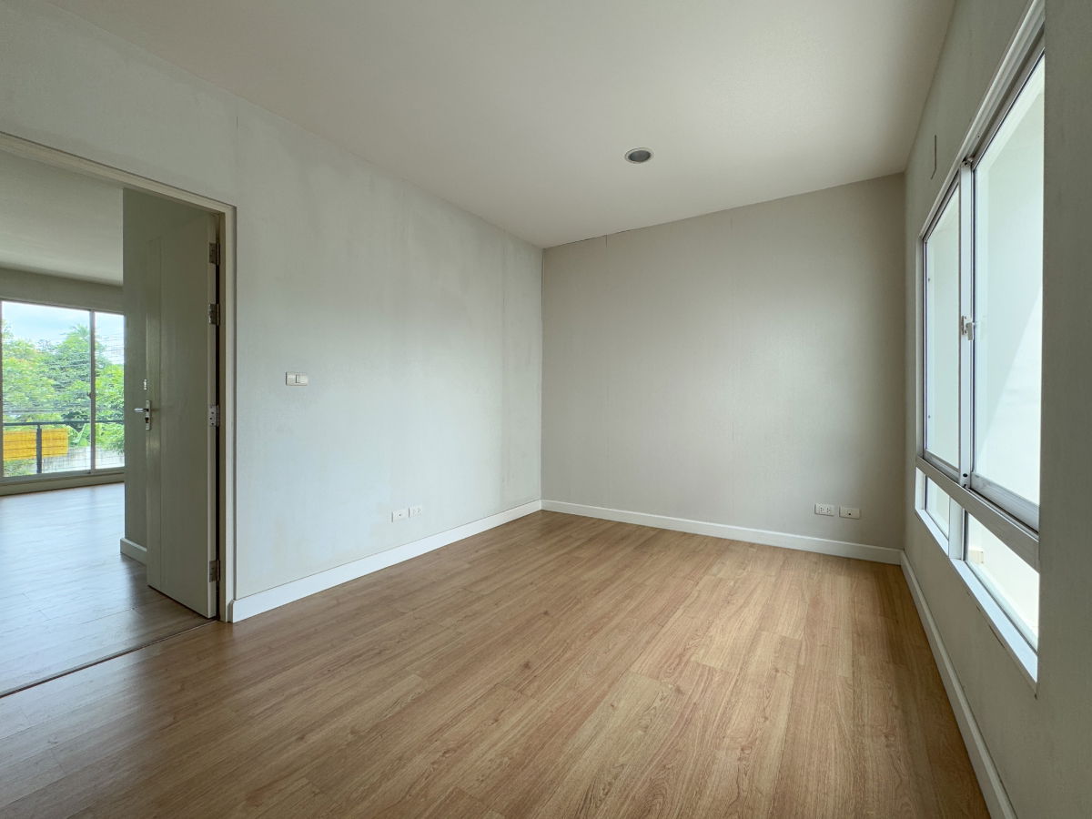 รูป ST0047 | ขาย ทาวน์โฮม 3 ชั้น บ้านกลางเมือง พระราม 3 – ราษฎร์บูรณะ 💰 ราคาขาย 7.19 ล้านบาท 🚝 BTS ตลาดพลู - รูปที่ 18/39