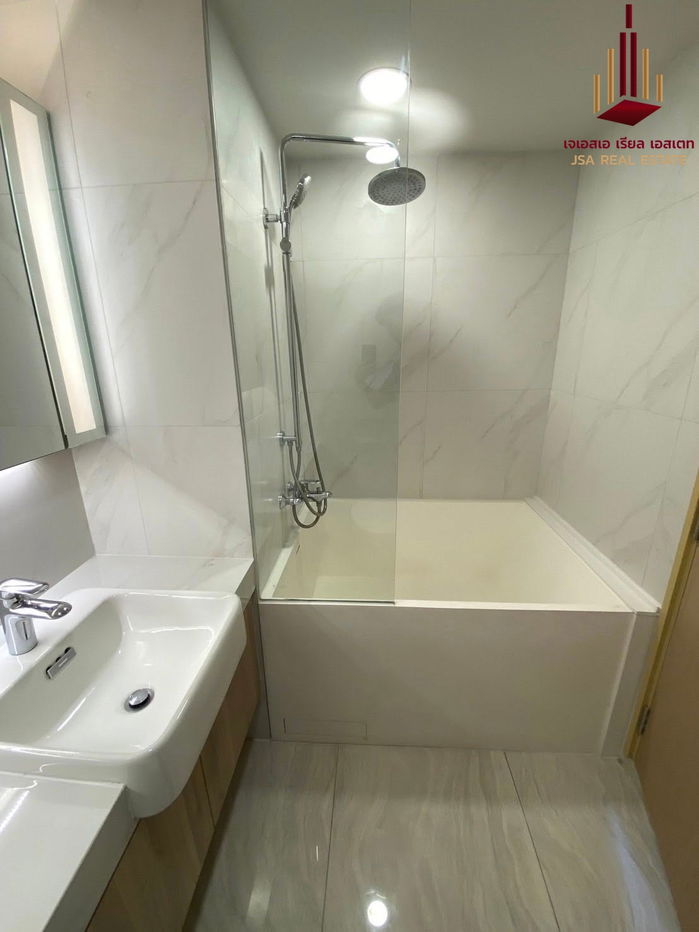 picture ✨ For Rent: Walden Asoke Condo ✨  💰 Only 27,000 THB/month - 5/6