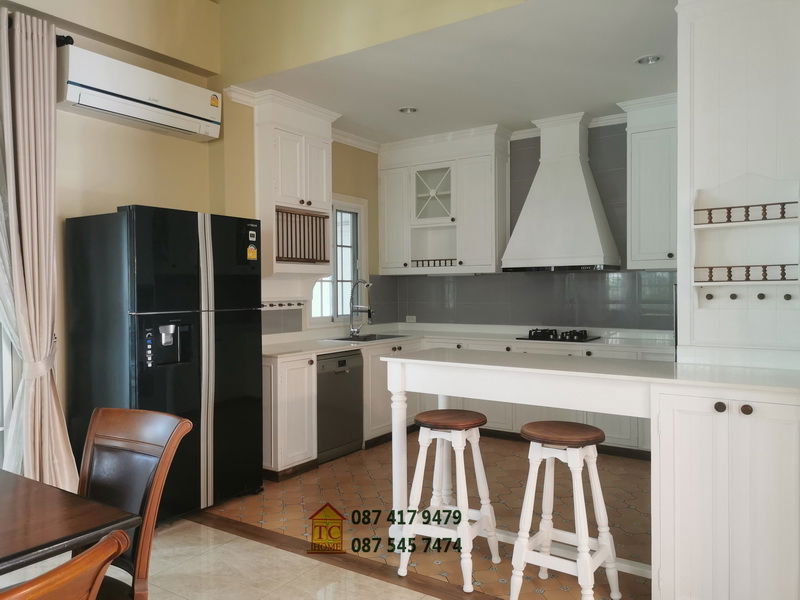 รูป ขายด่วนบ้าน 3 ชั้น 63.5 ตรว. พร้อมเฟอร์ฯ ม.แฟนตาเซียวิลล่า ใกล้เซ็นทรัลบางนา บ้านสวยสไตล์วินเทจ-วิคตอเรียน - รูปที่ 16/57