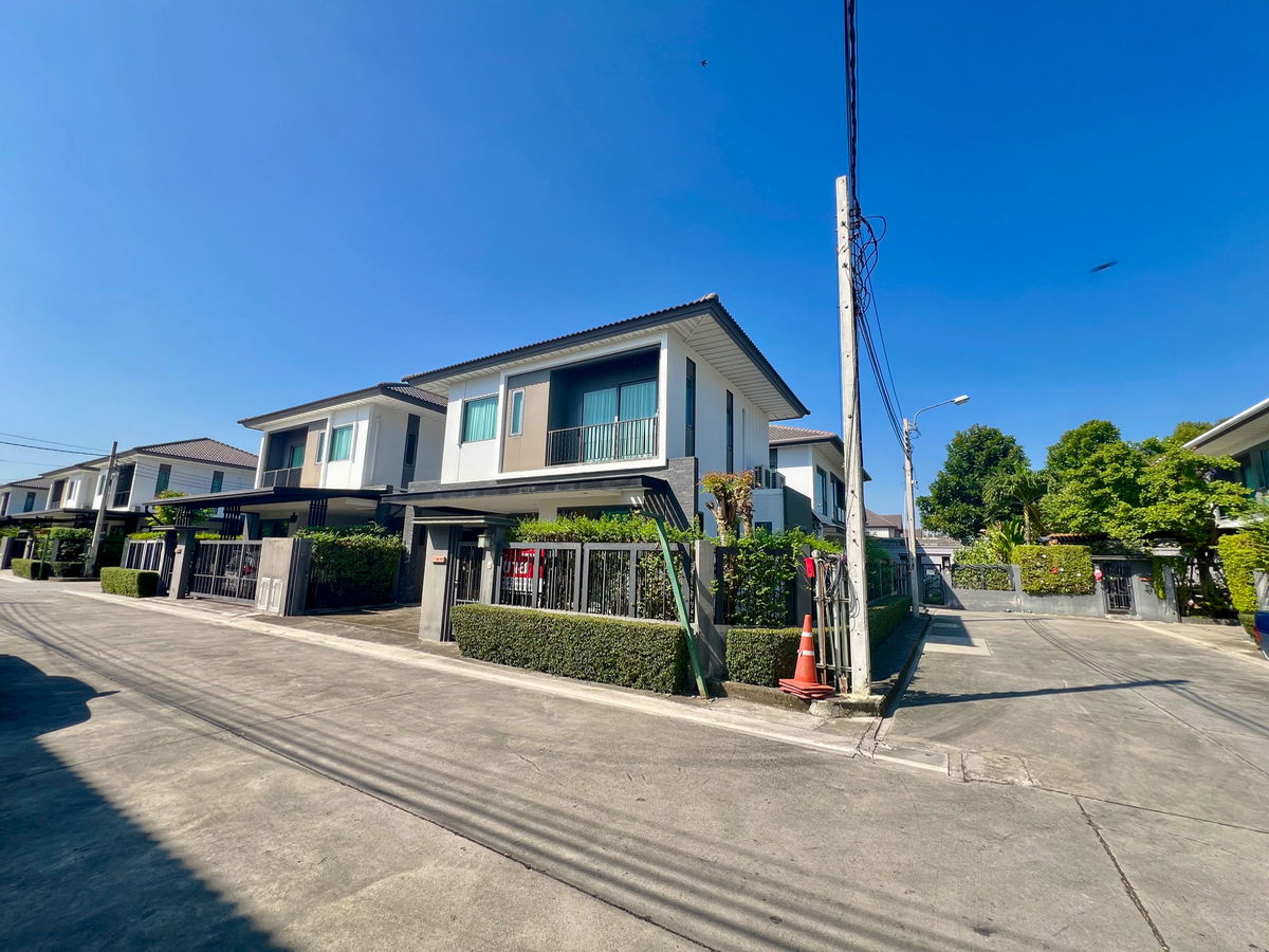 รูป ขายบ้านแฝด 2 ชั้น Britania Srinakarin ทำเลศักยภาพ ใกล้วัดหนามแดง สมุทรปราการ  ใกล้ BTS ศรีด่าน และเมกะบางนา - รูปที่ 31/31