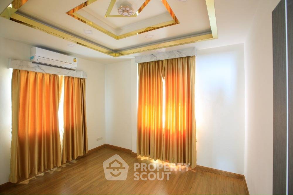 picture 3-BR House in Bang Krang (ID 1387601) - 23/53