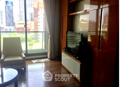 Condos for rent : 2-BR Condo at The Address Sukhumvit 28 near BTS Phrom Phong (ID 2017142)