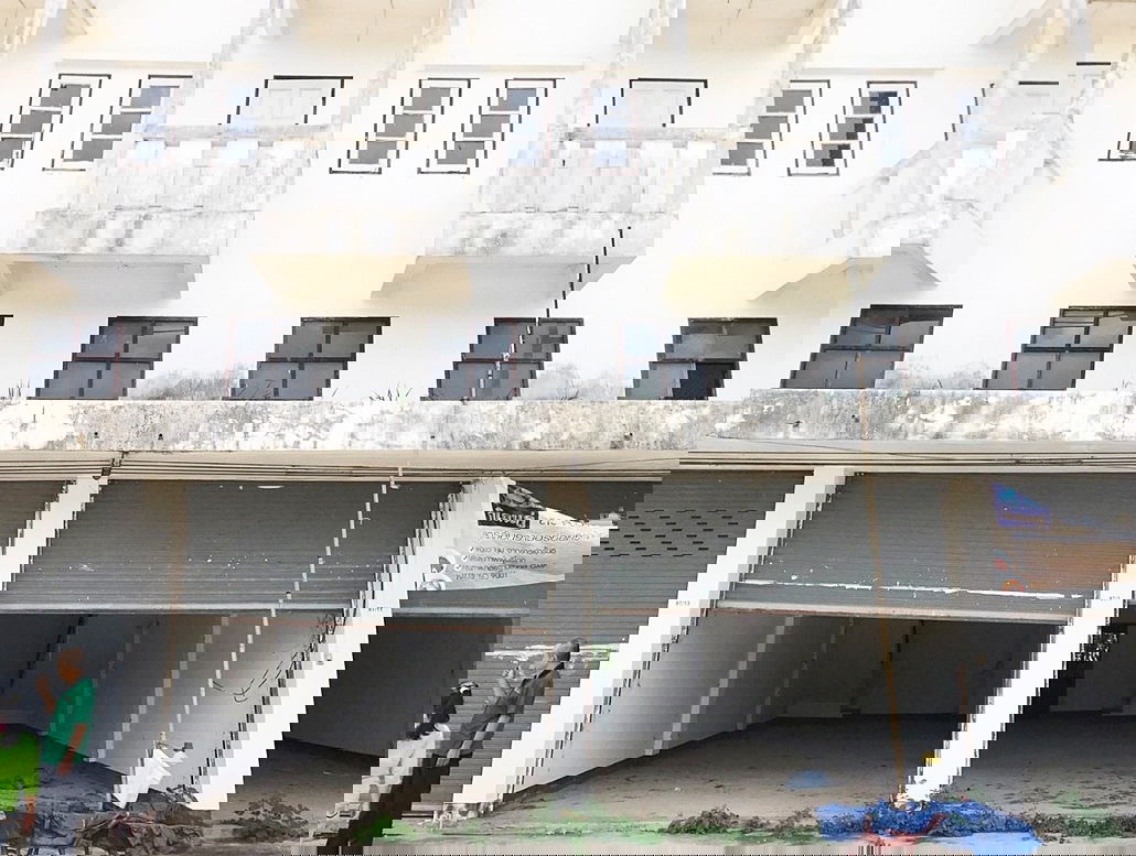 รูป Call : 064-789-4792 ขายทาวน์เฮ้าส์เชียงราย 3 ชั้นครึ่ง 2 คูหา ตีทะลุถึงกันทุกชั้น 62 ตร.วา ติดถนนศรีเวียง อำเภอเวียงชัย เชียงราย - รูปที่ 3/10