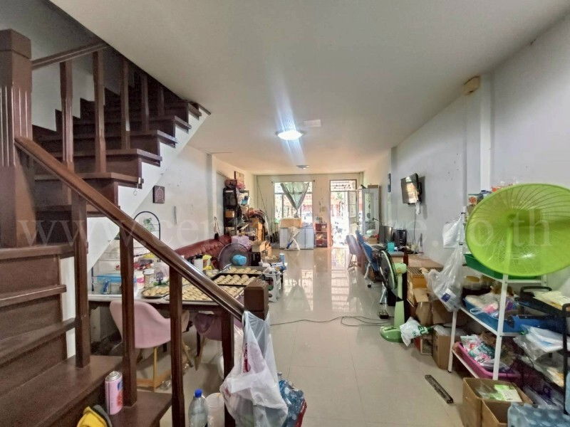 รูป ทาวน์เฮ้าส์ พนาสนธิ์ วิลล่า แพรกษา ซ.8 ราคาถูก - รูปที่ 3/13