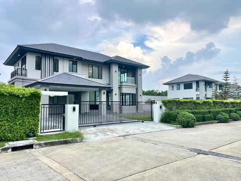 ขายบ้านเดี่ยว 2 ชั้น หมู่บ้าน ณุศาศิริ พระราม 2 230 ตารางวา