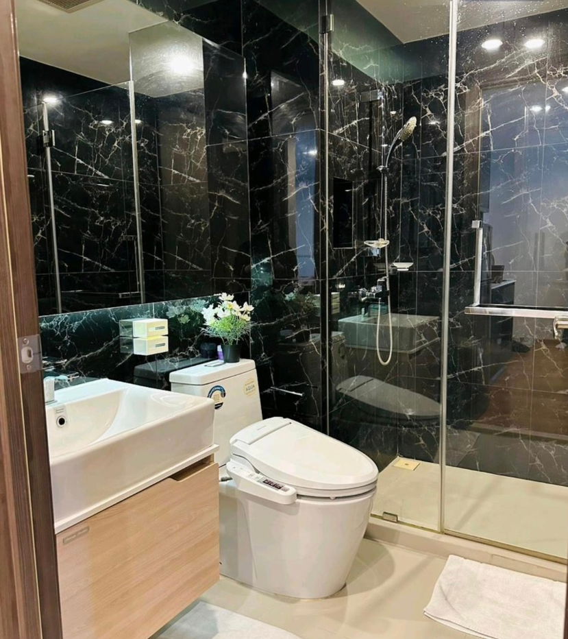 รูป เช่า อัลติจูด สามย่าน - สีลม สวย ถูก ทำเลดี พร้อมอยู่ ใกล้ MRT สามย่าน สนใจแอตไลน์ครับ@841qqlnr - รูปที่ 10/10