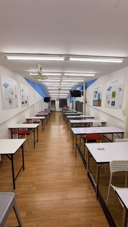 picture Prime commercial building on Super Highway, before Nimman area. - 20/24