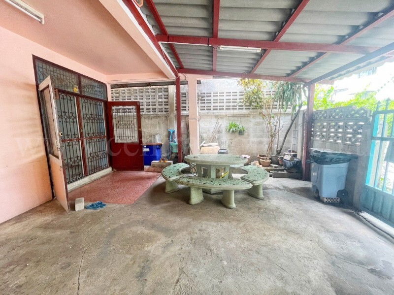 รูป ทาวน์เฮ้าส์ ซอยจตุรทิศ 2 ดินแดง หลังริม ใกล้ BTS อนุสาวรีย์ชัยสมรภูมิ - รูปที่ 5/16