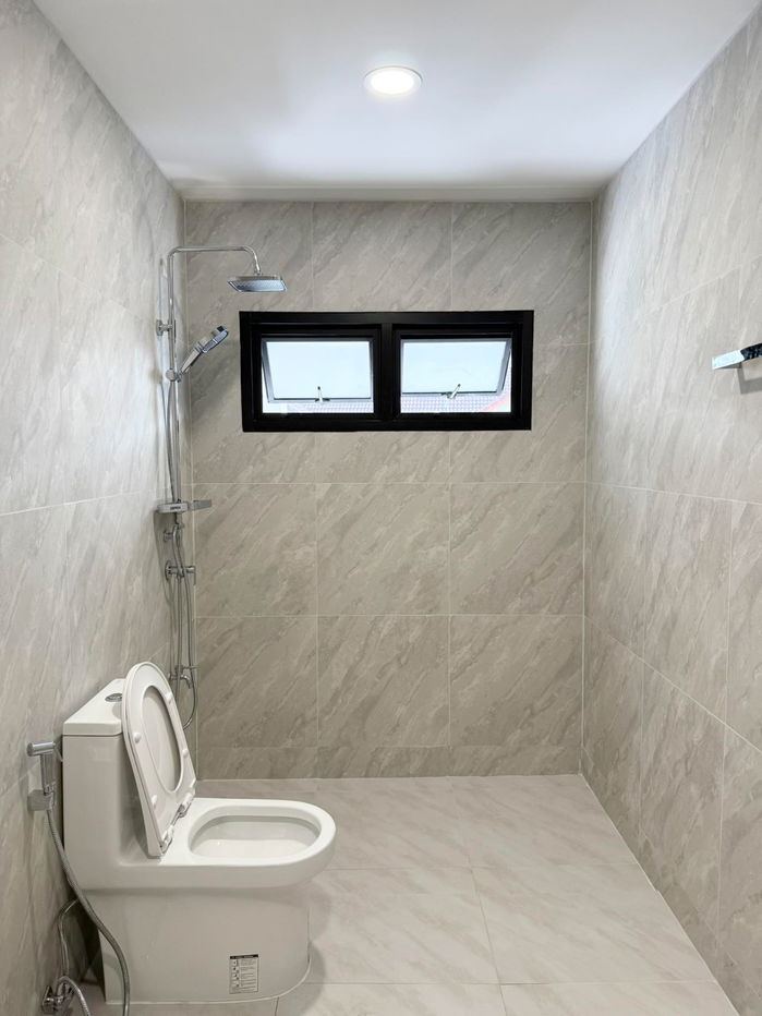 รูป ขาย บ้านรีโนเวทใหม่ หมู่บ้านภัสรี พุทธมณฑลสาย 2 105 ตร.ว. หลังมุม 8.79 ลบ - รูปที่ 24/29