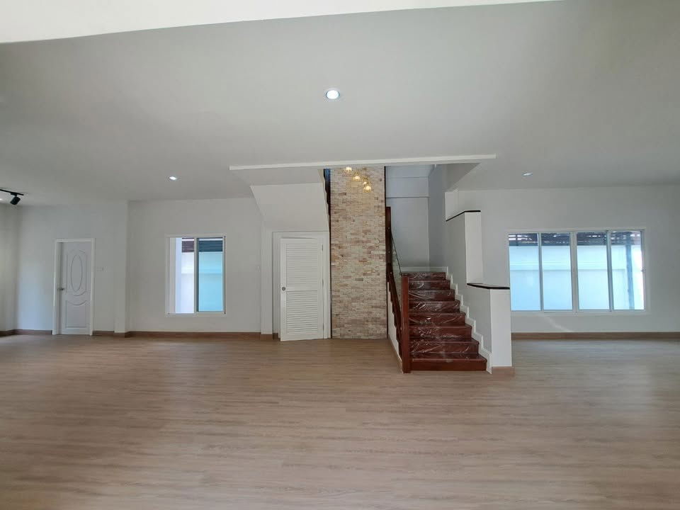 รูป ขายบ้านเดี่ยว 2 ชั้น หมู่บ้าน บ้านนนทรี 5 พระราม 5 89 ตารางวา - รูปที่ 2/12