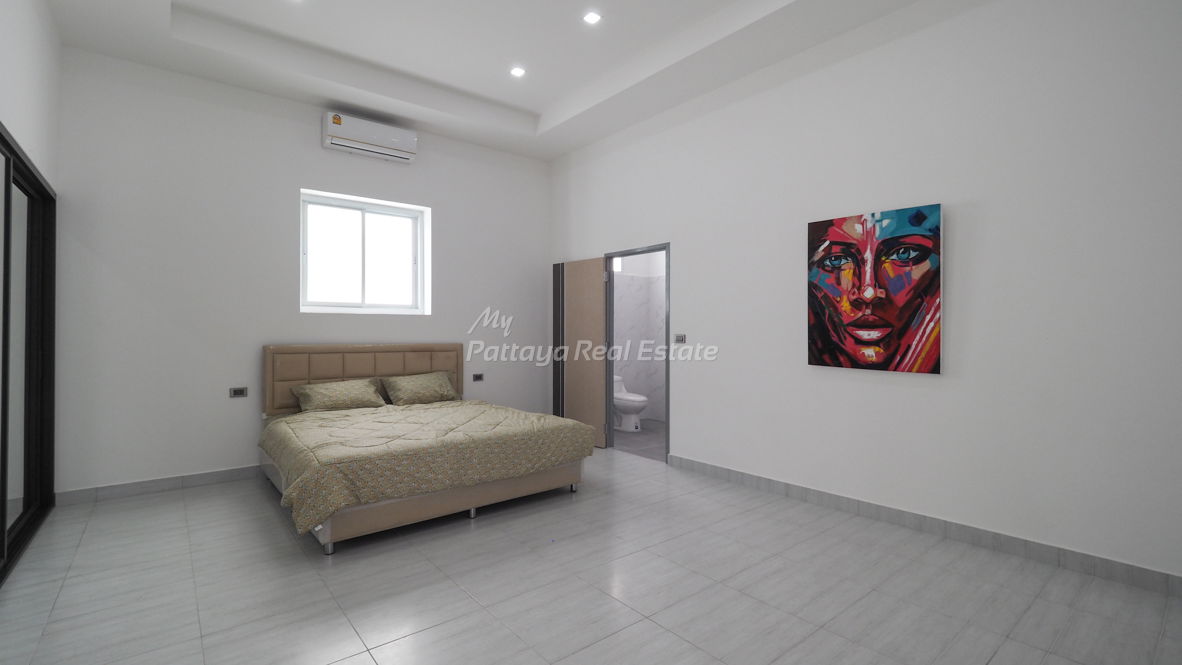 รูป HP0011 - ขายบ้านวิลล่า 6 ห้องนอน พระตำหนัก - รูปที่ 16/17