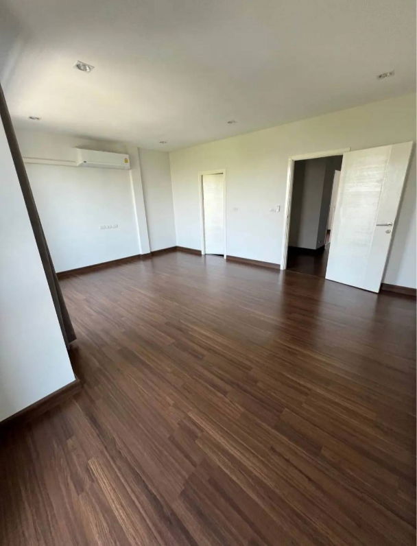 รูป T 1482 ด่วน! ให้เช่าทาวน์โฮม 3 ชั้น ม.ชญาดาแอทเวิร์ค บางนา กม.5 ทำเลทอง ออฟฟิศได้ จดทะเบียนได้! - รูปที่ 14/14