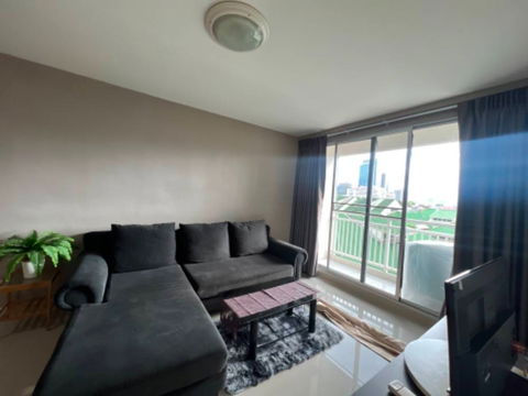 Plus 38 Hip Condominium contact owner