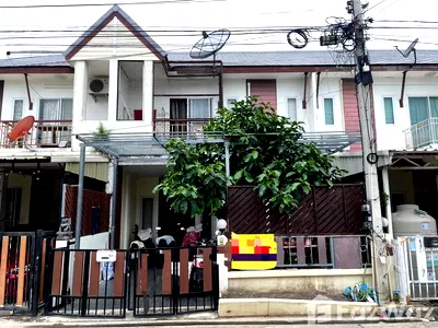 Houses for sale Hua Hin Prachaubkirikhan : House for Sale at Thana city home 5577201