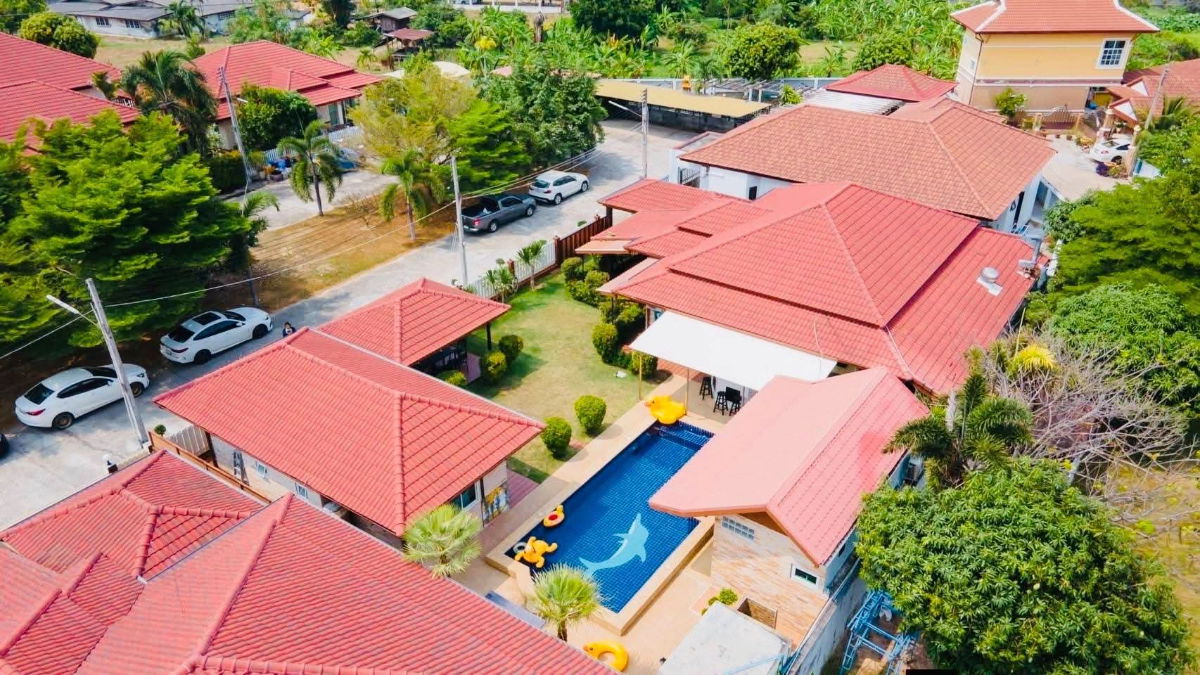 picture For rent pool villa style resort Pattaya 100,000 per month - 3/31