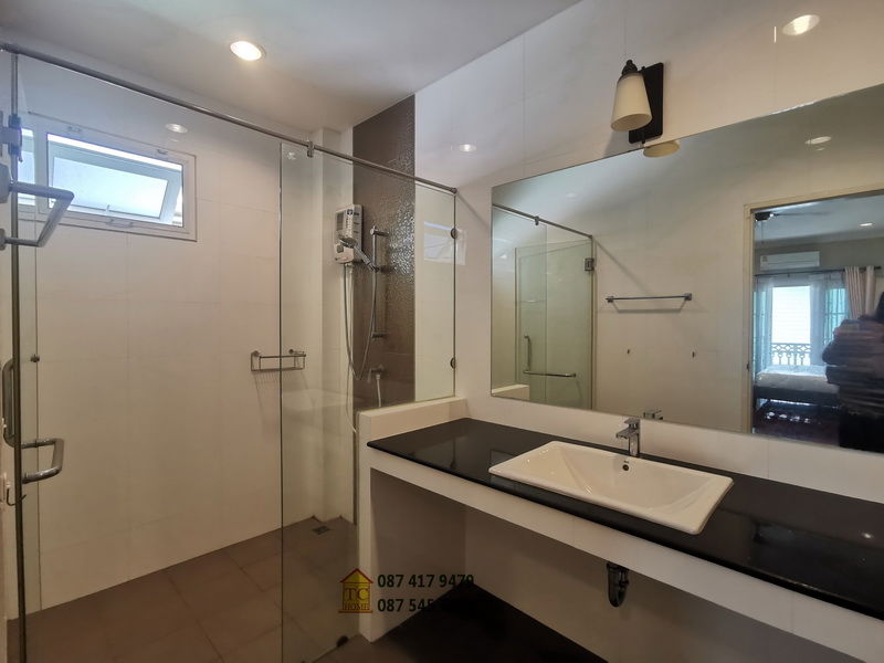 รูป ขายด่วนบ้าน 3 ชั้น 63.5 ตรว. พร้อมเฟอร์ฯ ม.แฟนตาเซียวิลล่า ใกล้เซ็นทรัลบางนา บ้านสวยสไตล์วินเทจ-วิคตอเรียน - รูปที่ 45/57