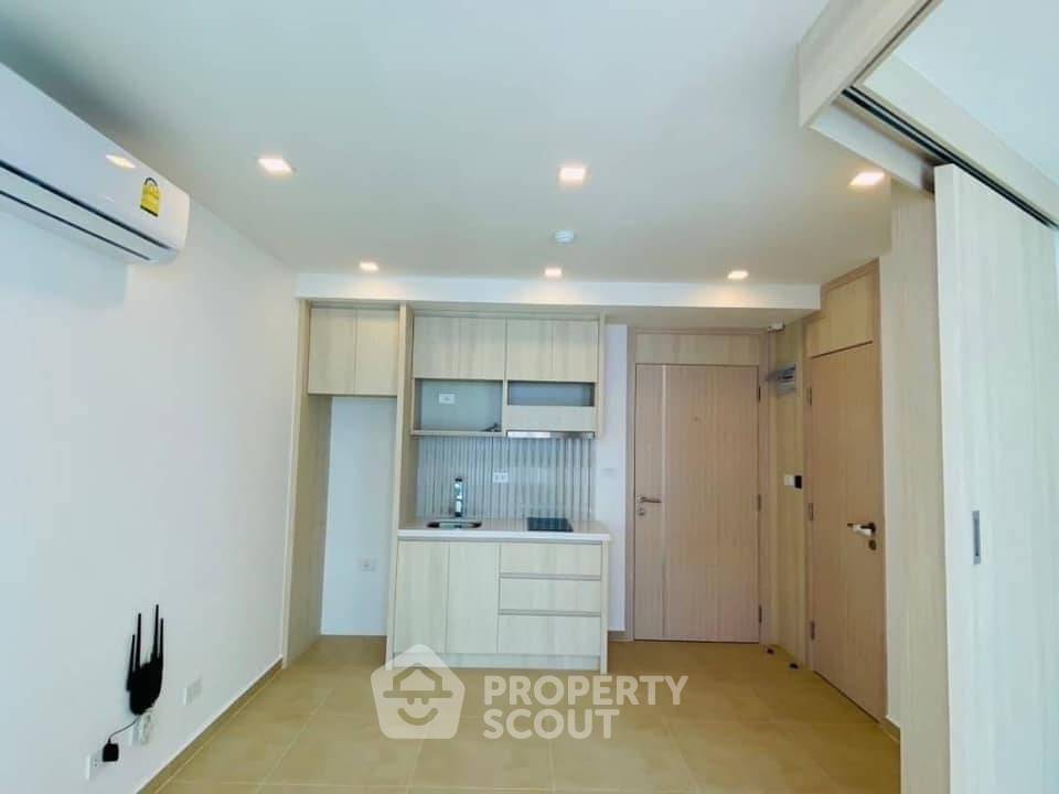 รูป คอนโด 1-ห้องนอน ที่ โอลิมปัส ซิตี้ การ์เด้น ใกล้ พัทยาใต้ (ID 2136846) - รูปที่ 2/8