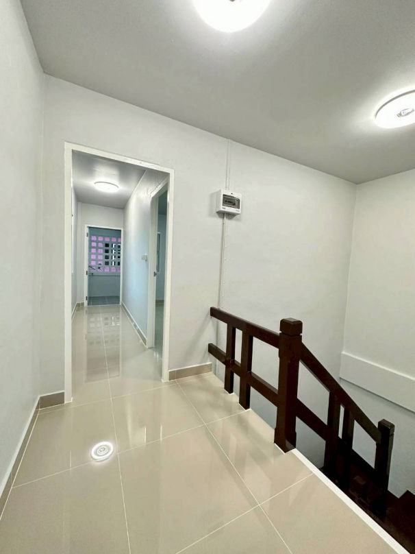 รูป บ้านหลังมุม  ทำเลดี  ติดถนนบางกรวย–ไทรน้อย  #หมู่บ้านกานต์มณี   ทาวน์เฮ้าส์ 3 ห้องนอน รีโนเวทใหม่ บ้านสวยมาก - รูปที่ 13/19