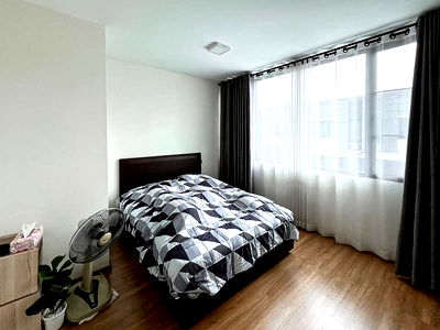 ทาวน์โฮม สวนสยาม : ขายด่วนทาวน์เฮ้าส์ 2 ชั้น Pleno ลาดพร้าว-เสรีไทย บ้านสวย เฟอร์นิเจอร์ครบ พร้อมหิ้วกระเป๋าเข้าอยู่ได้เลย (N.1961)