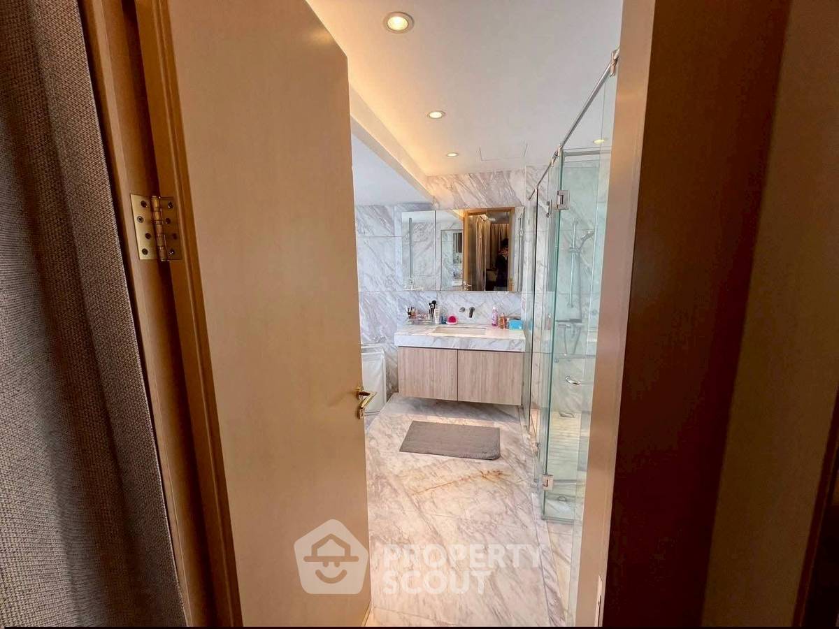 รูป คอนโด 3-ห้องนอน ที่ เลอ รัฟฟิเน่ สุขุมวิท 24 คอนโดมิเนียม ใกล้ BTS พร้อมพงษ์ (ID 2475325) - รูปที่ 16/18