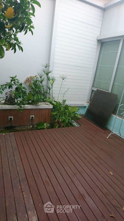 picture 3-BR House in Sai Noi (ID 2427605) - 2/4