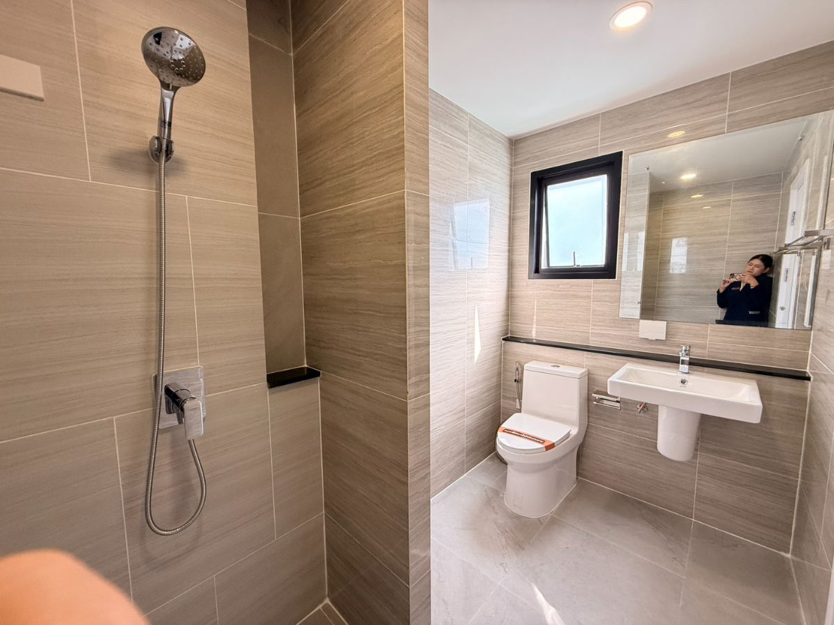 รูป หลุดจอง!!! ทำเลหน้าสวน หน้าบ้านไม่ชนใคร เพียง 5.99 ลบ - รูปที่ 8/13