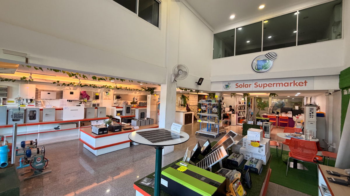 picture Prime commercial building on Super Highway, before Nimman area. - 4/24