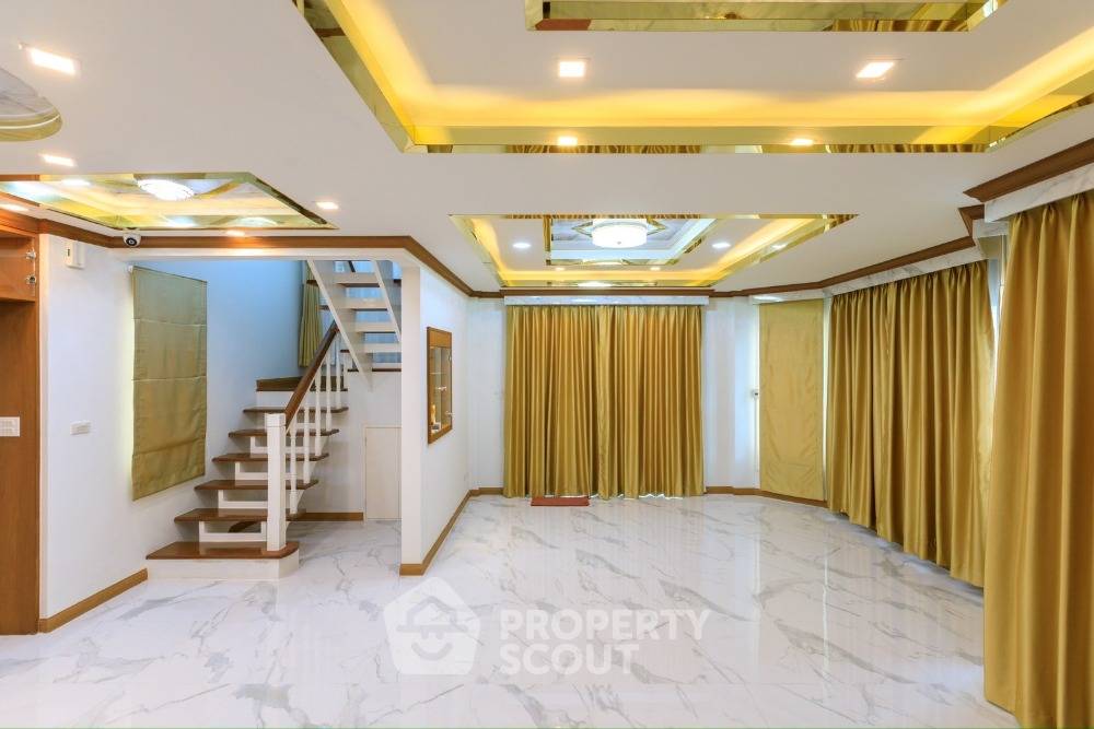 picture 3-BR House in Bang Krang (ID 1387601) - 40/53