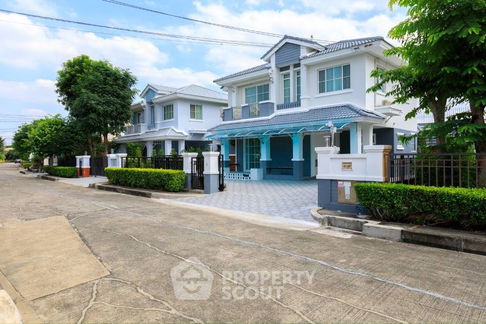 3-BR House in Bang Krang (ID 1387601)