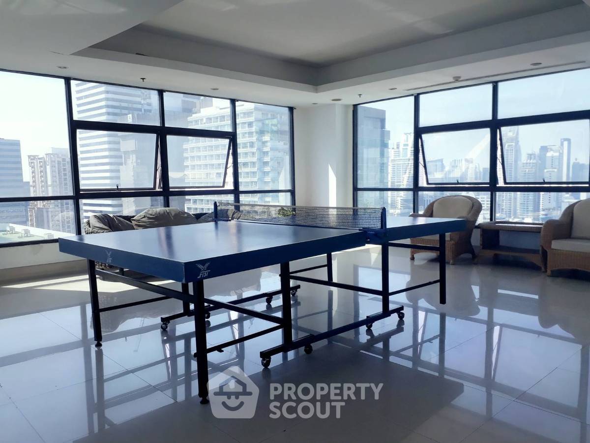 รูป คอนโด 2-ห้องนอน ที่ ศุภาลัย พรีเมียร์ เพลส อโศก ใกล้ MRT เพชรบุรี (ID 889601) - รูปที่ 4/5