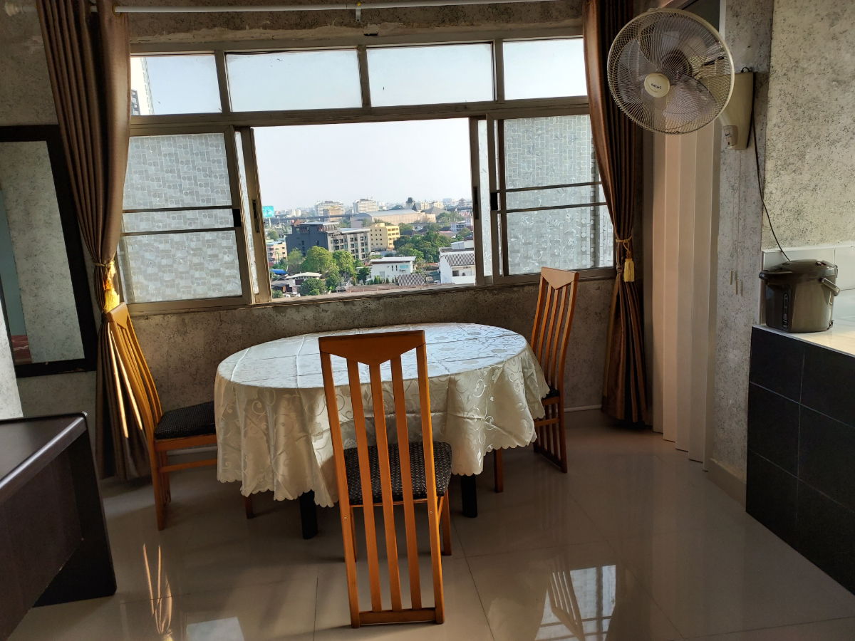 picture Condo for Sale near BTS Udomsuk - 5/11