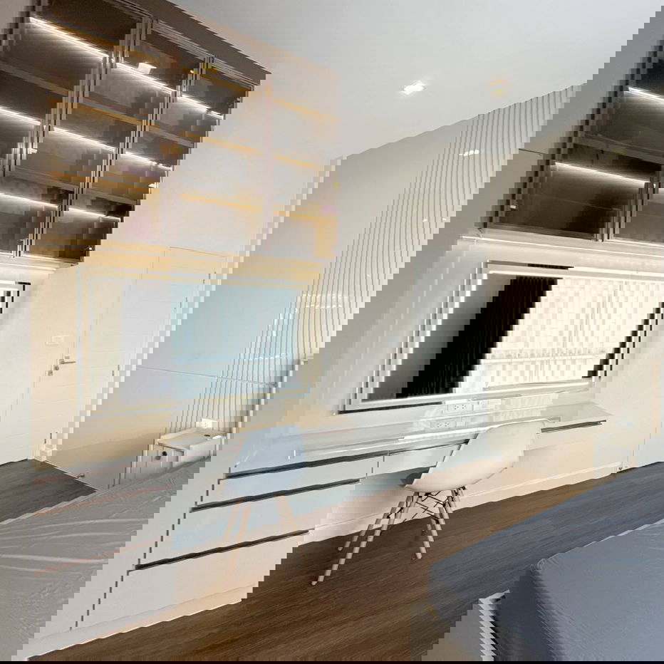 รูป HR31110เช่าบ้านเดี่ยวหรู Bangkok Boulevard บางนา-ศรีนครินทร์บ้านใหม่มือหนึ่ง แต่งครบ Built-in ทั้งหลัง พร้อมเข้าอยู่ทันที    - รูปที่ 14/26