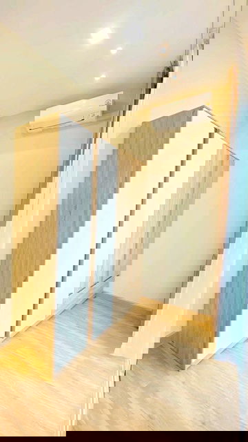 รูป สุขุมวิท-ลาซาล BTS สำโรง 1.1กม.ให้เช่าทาวน์เฮาส์สุดหรู 2 ชั้น พร้อมเฟอร์ฯ 17 ตร.วา.140 ตร.ม.3 นอน 2 น้ำ อิมพีเรียลเวิลด์ สำโรง 1.2 กม. - รูปที่ 8/8