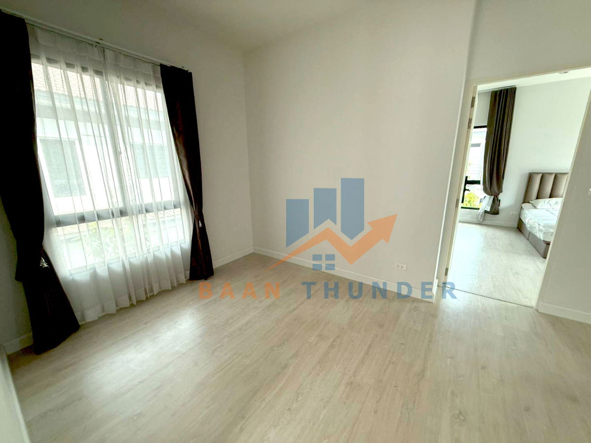 picture Single house for sale in Serene Ratchaphruek - Chaengwattana, Modern Luxury style. - 13/21