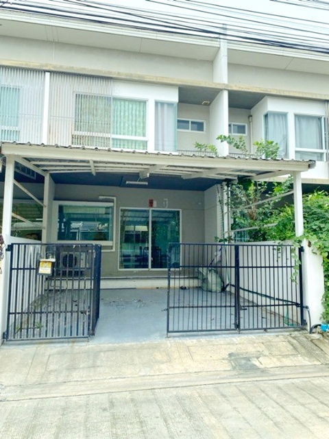 รูป ตลาดประชาอุทิศ 90 800 ม. โลตัส ประชาอุทิศ 900 ม. ให้เช่าทาวน์โฮม 2 ชั้น ติดถนน 18ตร.ว. 146ตร.ม. 2 นอน 3 น้ำ ตลาดแฟลต กทม. ทุ่งครุ 1 กม - รูปที่ 2/8