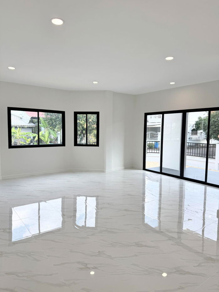 รูป ขาย บ้านรีโนเวทใหม่ หมู่บ้านภัสรี พุทธมณฑลสาย 2 105 ตร.ว. หลังมุม 8.79 ลบ - รูปที่ 20/29