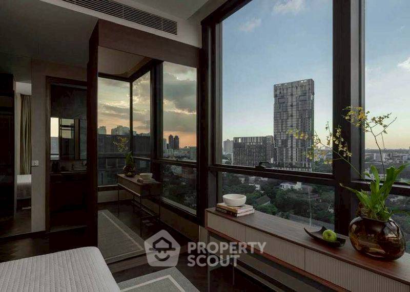 รูป คอนโด 2-ห้องนอน ที่ ดิ เอส สุขุมวิท 36 ใกล้ BTS ทองหล่อ (ID 2508580) - รูปที่ 4/5