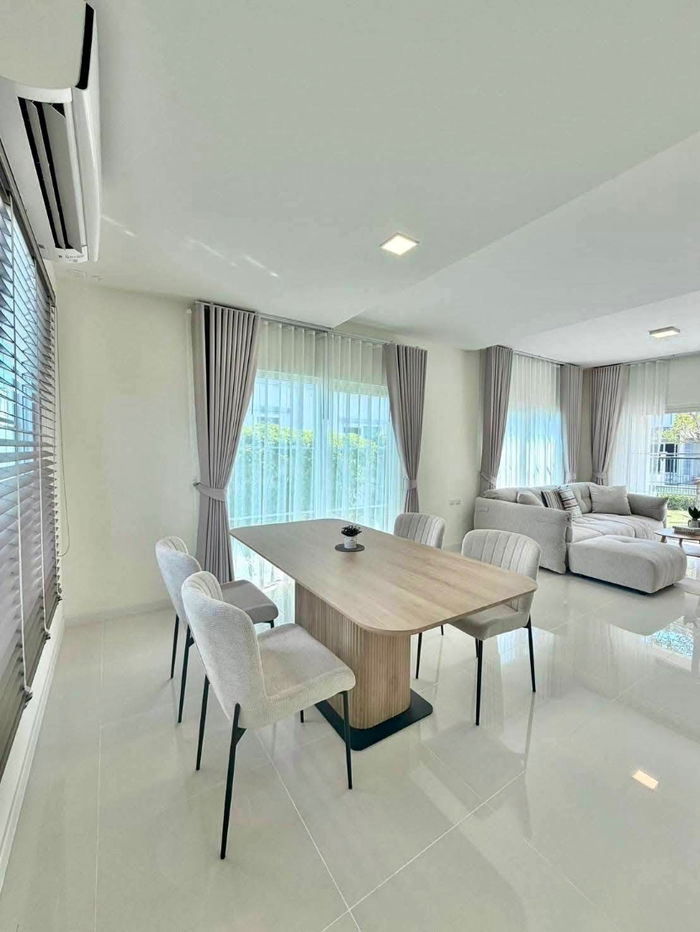 รูป ให้เช่า บ้านเดี่ยว Villaggio 3 ศรีนครินทร์–บางนา | 4 ห้องนอน ราคาพิเศษ เฟอร์นิเจอร์ครบ  พร้อมเข้าอยู่  - รูปที่ 7/16
