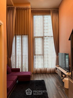 1-BR 24 Sqm On 12th Floor At KnightsBridge Space Rama 9 Near MRT Phra Ram 9 (300m) (ID 1893673)