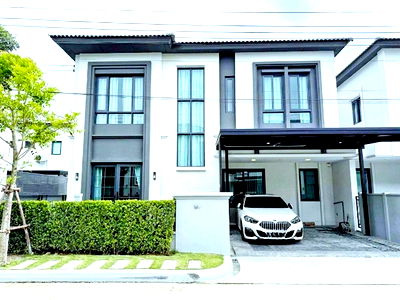 บ้านเดี่ยวให้เช่า : สุขุมวิท-บางนา บางแก้ว รักสัตว์ เมกา บางนา 1.3 กม. ให้เช่าบ้าน 2 ชั้น ใหม่ หรูหรา ตกแต่งสไตล์ 3นอน 4 น้ำ 46 ตร.วา.186 ตร.ม.