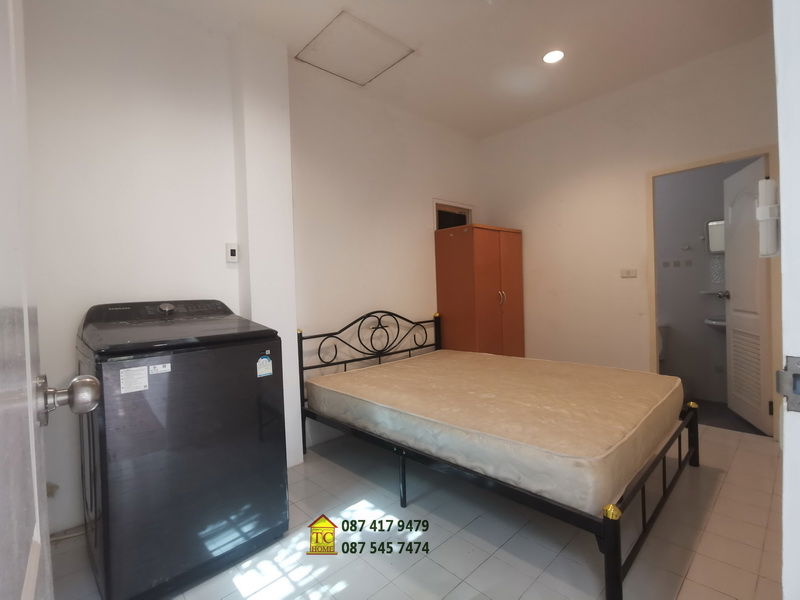 รูป ขายด่วนบ้าน 3 ชั้น 63.5 ตรว. พร้อมเฟอร์ฯ ม.แฟนตาเซียวิลล่า ใกล้เซ็นทรัลบางนา บ้านสวยสไตล์วินเทจ-วิคตอเรียน - รูปที่ 48/57