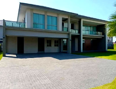 เช่าบ้านเดี่ยว ถนนสุขุมวิท :  ให้เช่าบ้านเดี่ยว 2 ชั้น หลังใหญ่ โครงการ เดอะ ปาล์ม บางนา-วงแหวน เฟอร์นิเจอร์ครบ บ้านใหม่ ยังไม่เคยมีคนเข้าอยู่ / ไม่สัตว์เลี้ยง อยู่อาศัย