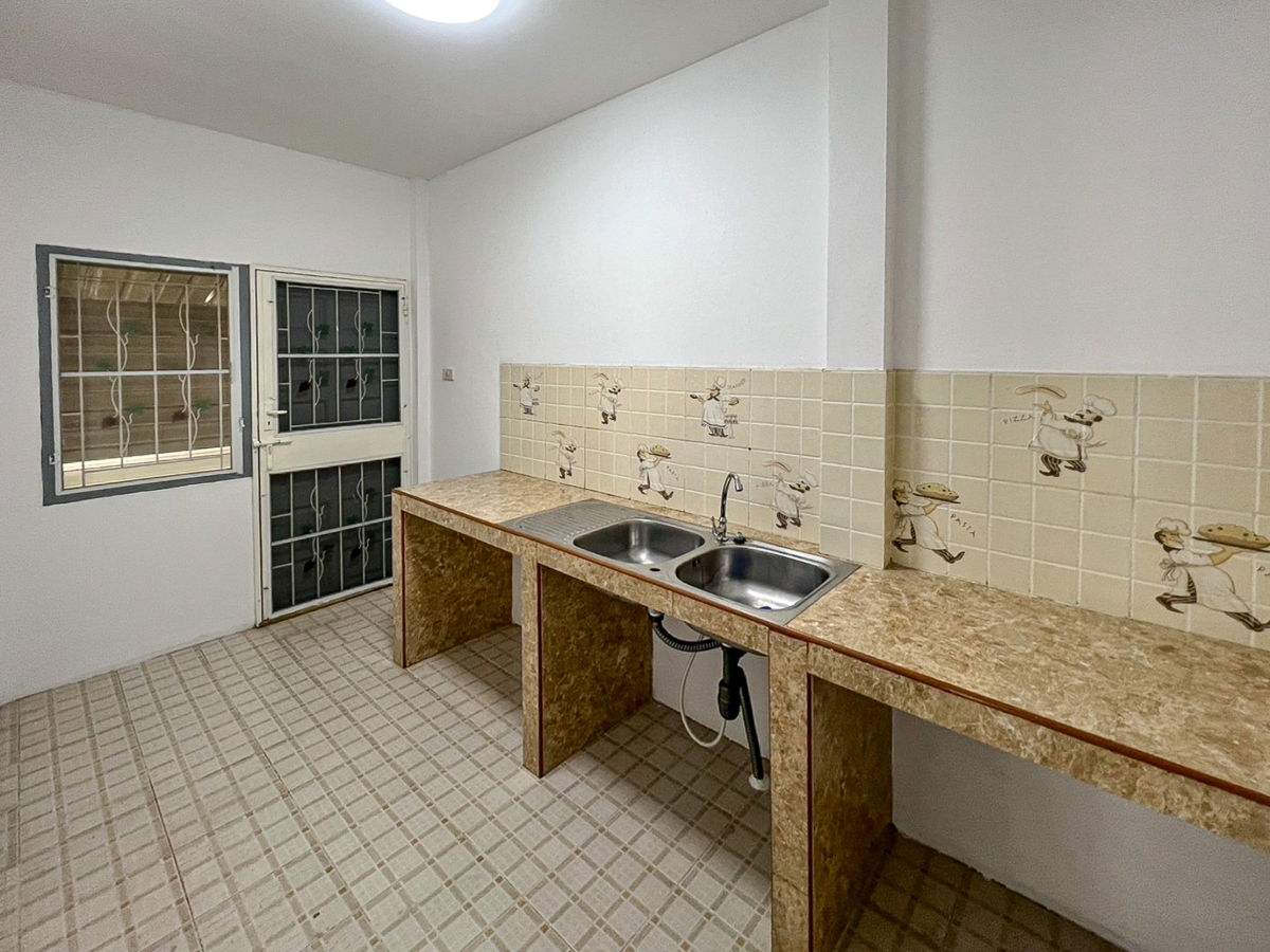 รูป ST0048 | ขาย บ้านแฝดหลังริม พรหมศิริ เพชรเกษม 77 💰 ราคาพิเศษเพียง 3.1 ล้านบาท - รูปที่ 7/19