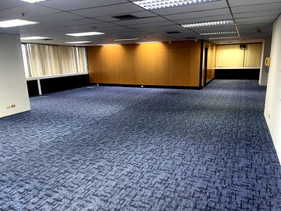 เช่าบ้านเดี่ยว สถานีวิทยุโทรทัศน์ทีวีสีช่อง 3 : HR3114 ให้เช่าสำนักงาน อาคาร Ocean Tower 1 วิวสวนเบญจกิตติแบบพาโนรามา ใจกลางทำเลทองแยกอโศก   