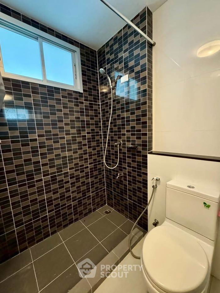 รูป คอนโด 1-ห้องนอน ที่ เดอะ ไรส์ บี ใน เสม็จ (ID 2373130) - รูปที่ 6/12