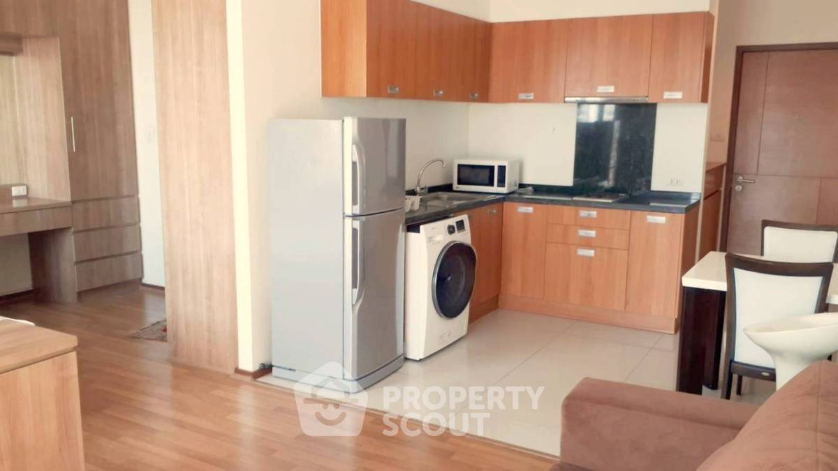 รูป คอนโด 1-ห้องนอน ที่ วิลล่า สาทร ใกล้ BTS กรุงธนบุรี (ID 2476370) - รูปที่ 9/9