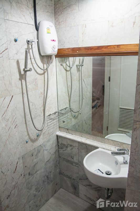 picture 30th floor Seaview, silent, pool side, 2 balconies, 2 br 1960746 - 7/16