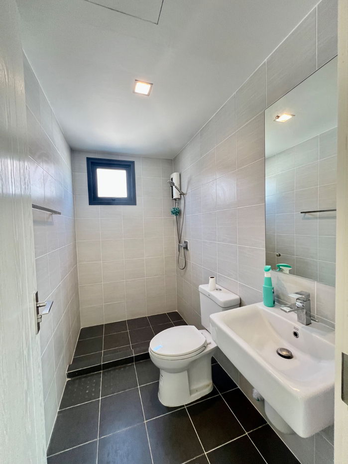 รูป ขายบ้านแฝด 2 ชั้น Britania Srinakarin ทำเลศักยภาพ ใกล้วัดหนามแดง สมุทรปราการ  ใกล้ BTS ศรีด่าน และเมกะบางนา - รูปที่ 17/31